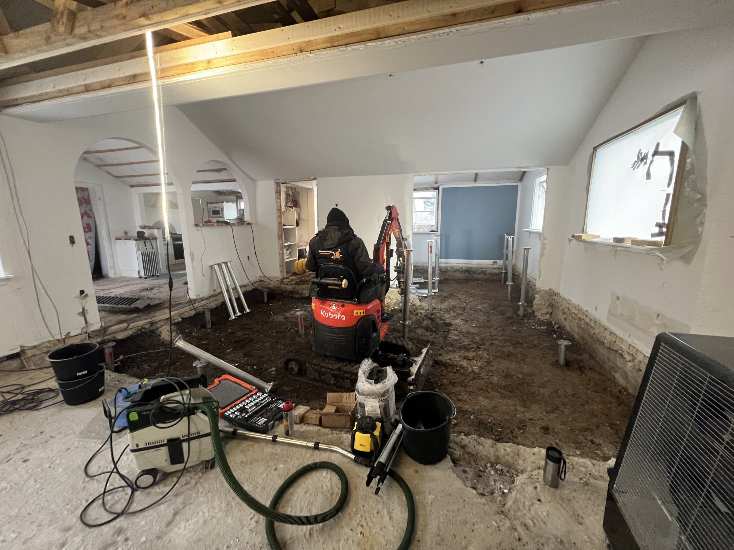 Effektiv efterfundering med skruefundamenter
